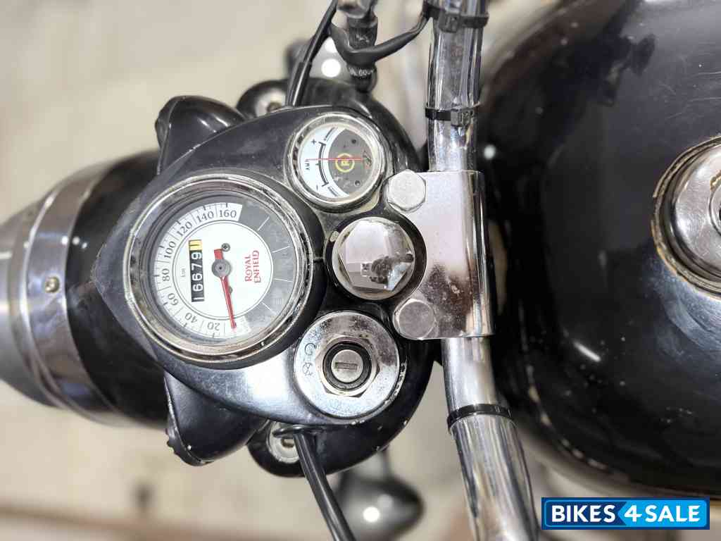 Royal Enfield Classic 350 BS VI