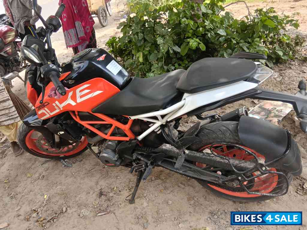 KTM Duke 390 KTM Duke 390