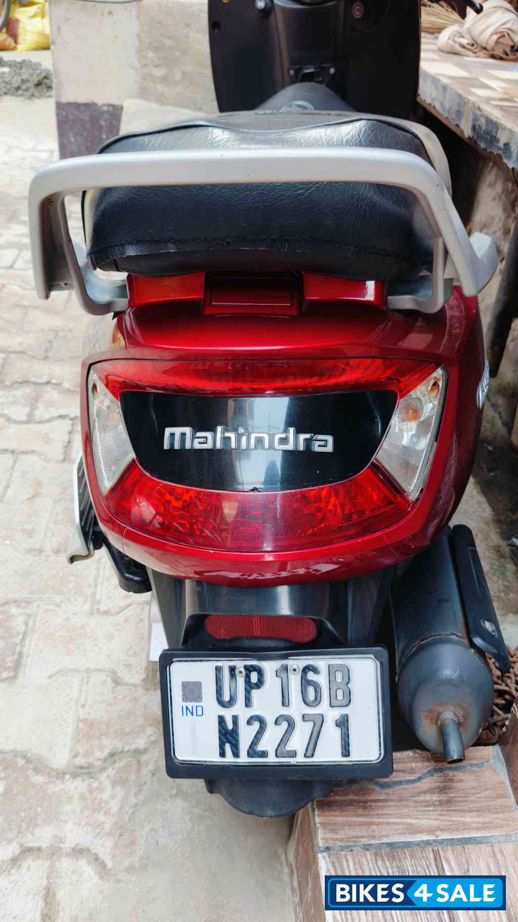 Mahindra Gusto Mahindra Gusto
