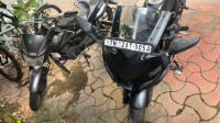 Black Yamaha R15 V4