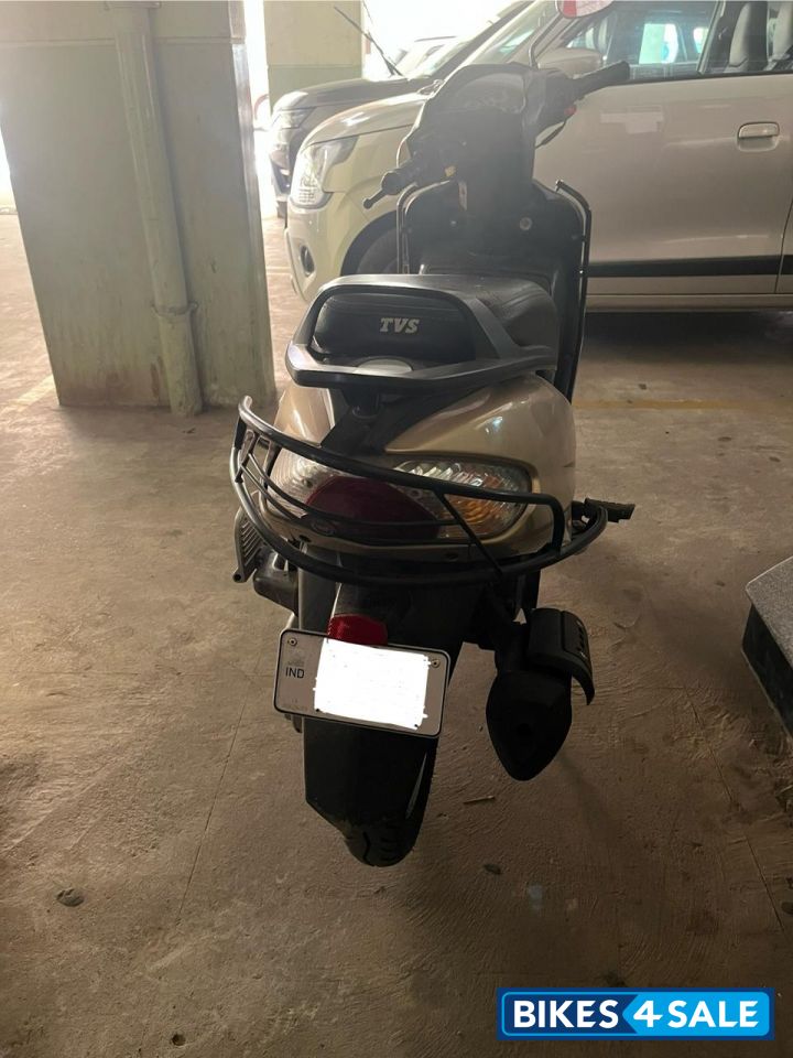 Gold TVS Wego Gold TVS Wego