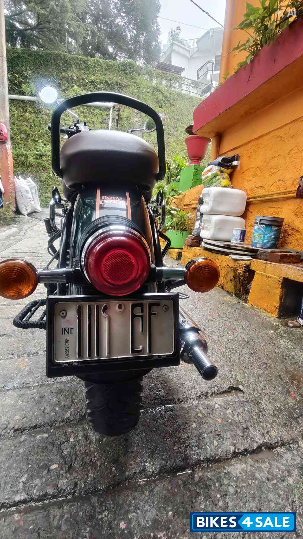 Dark Green Royal Enfield Classic 350 Dark Green Royal Enfield Classic 350