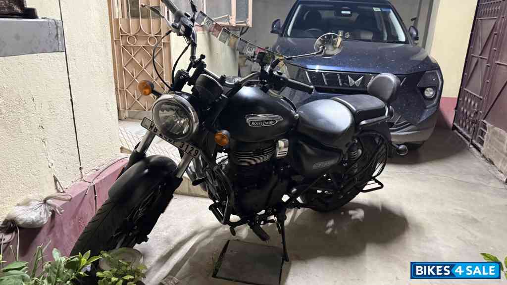 Royal Enfield Meteor 350 Stellar Royal Enfield Meteor 350 Stellar