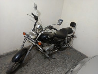 Bajaj Avenger 220 DTS-i Model