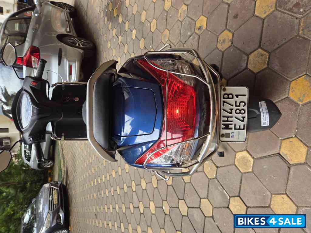 Blue Honda Activa 6G Dlx