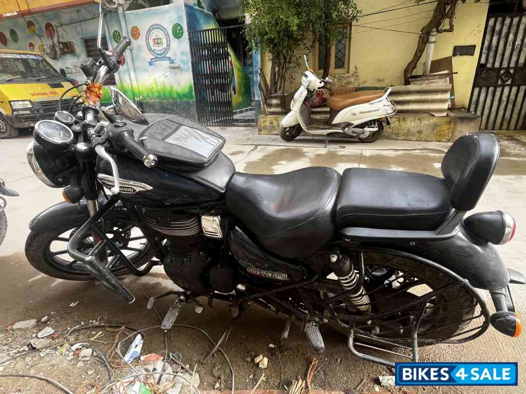 Royal Enfield Meteor 350 Stellar Royal Enfield Meteor 350 Stellar