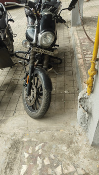 Bajaj Avenger Street 160