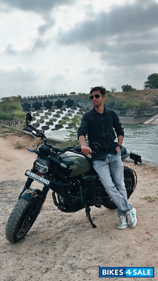 Royal Enfield Guerrilla 450