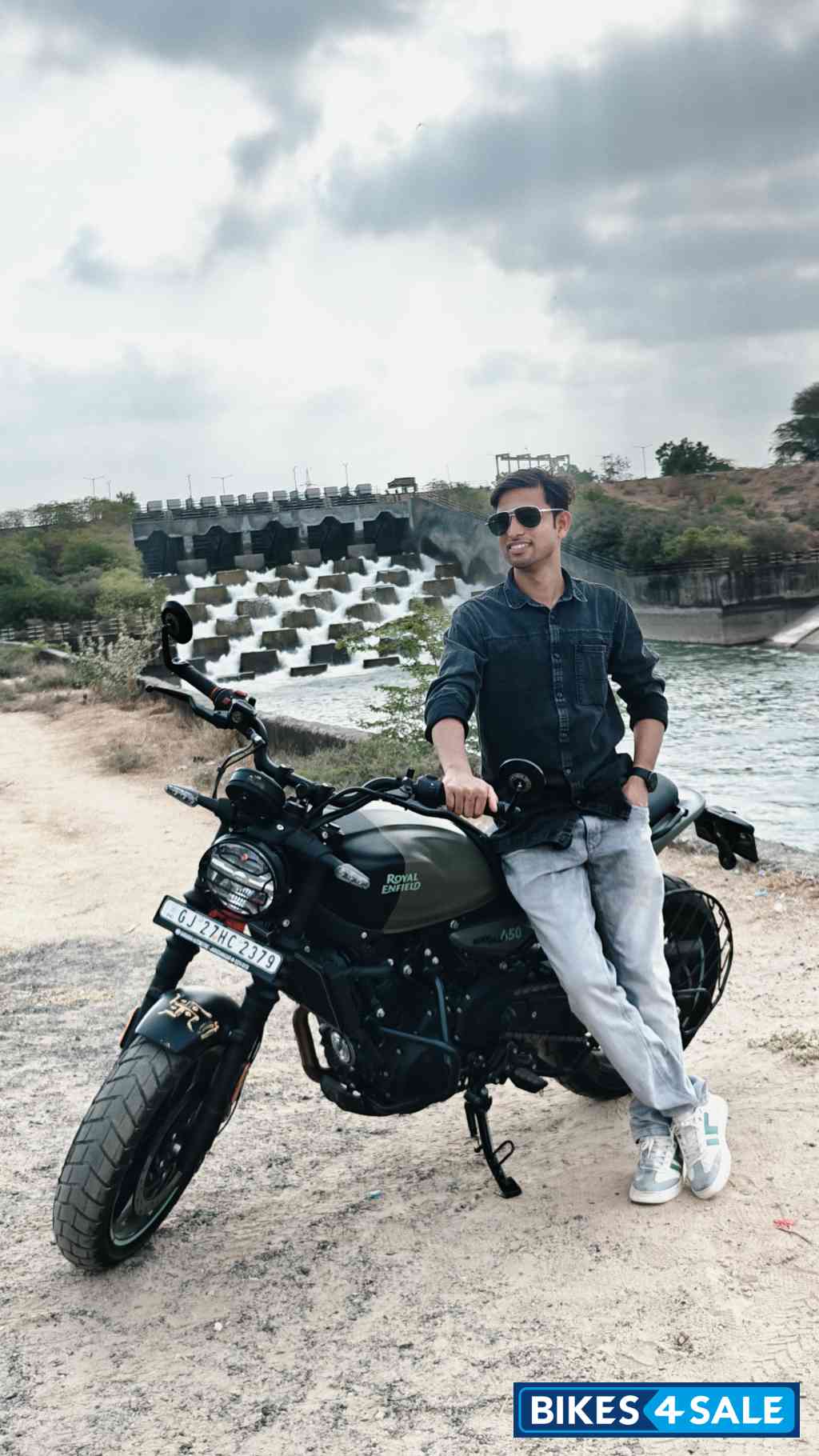 Royal Enfield Guerrilla 450