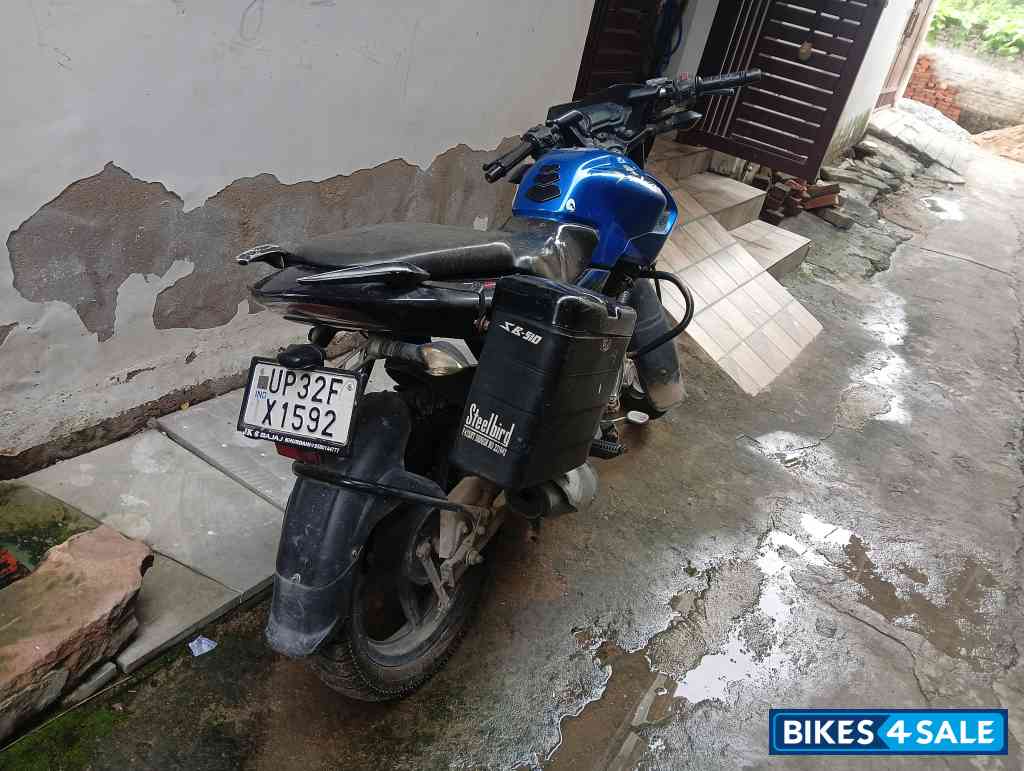 Bajaj Pulsar 135LS