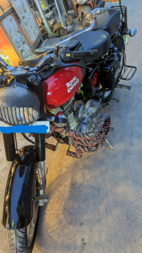 Royal Enfield Classic 350 Redditch Red