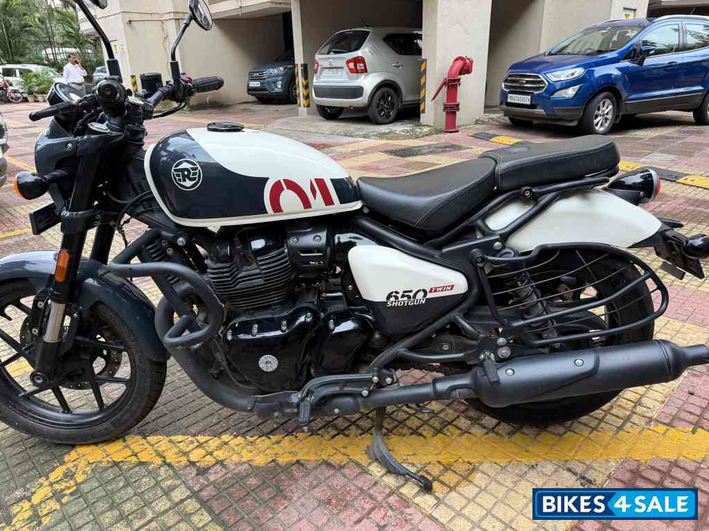 Royal Enfield Shotgun 650 Royal Enfield Shotgun 650