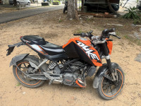 KTM Duke 200