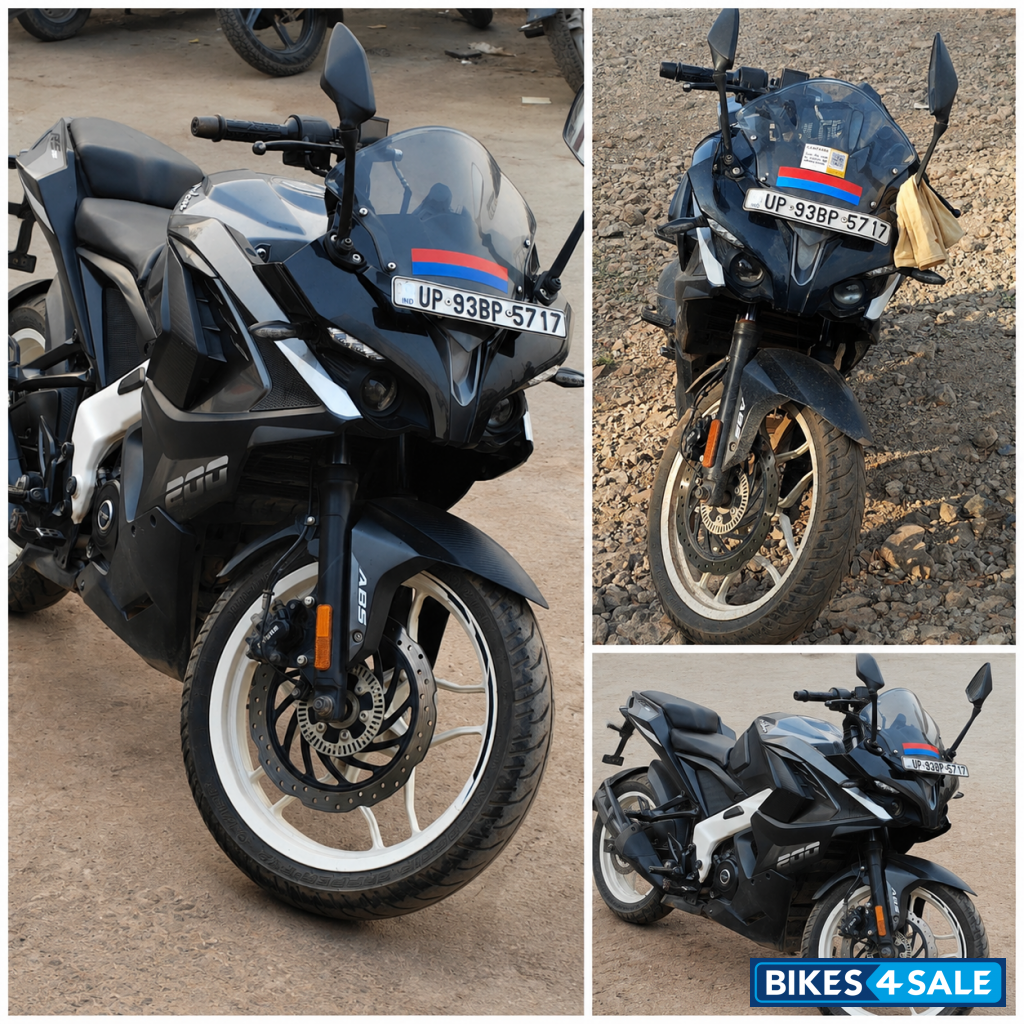 Black And White Bajaj Pulsar RS 200