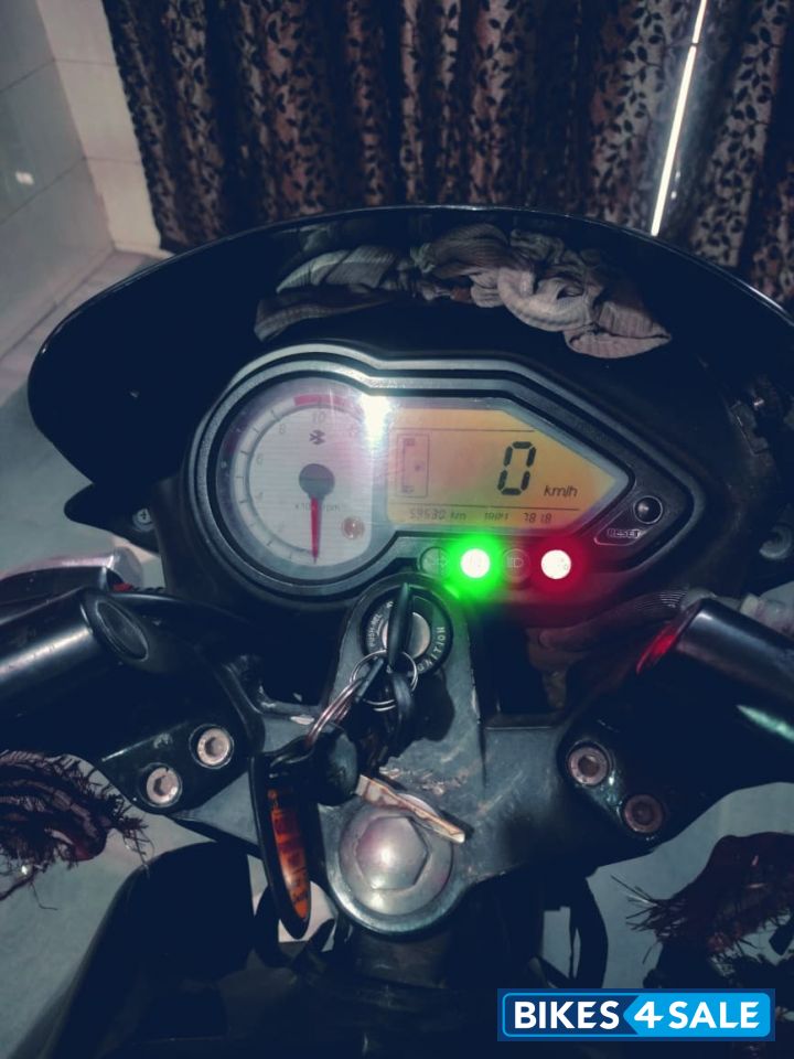 Bajaj Pulsar 180