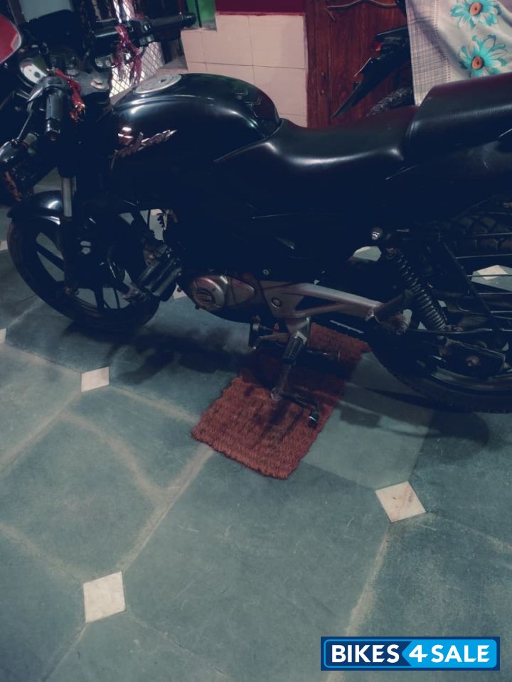 Bajaj Pulsar 180 Bajaj Pulsar 180
