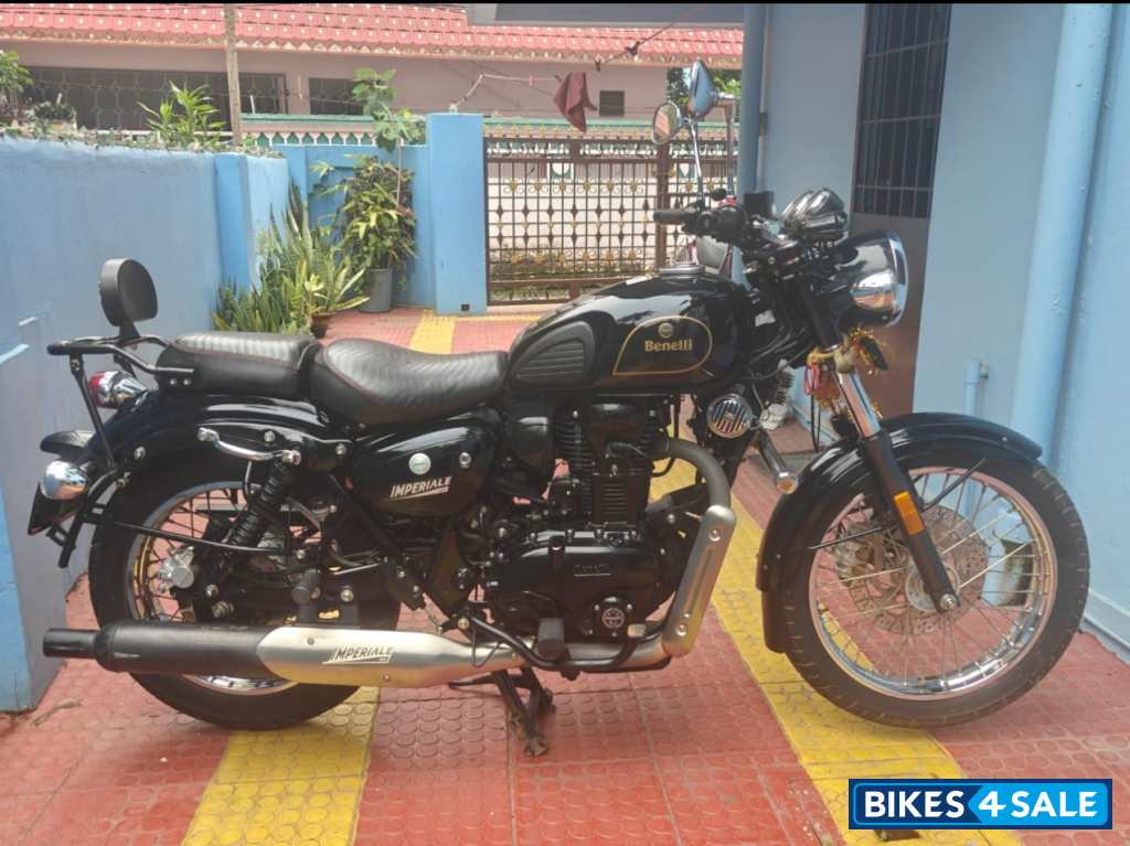 Black Benelli Imperiale 400 BS6 Black Benelli Imperiale 400 BS6
