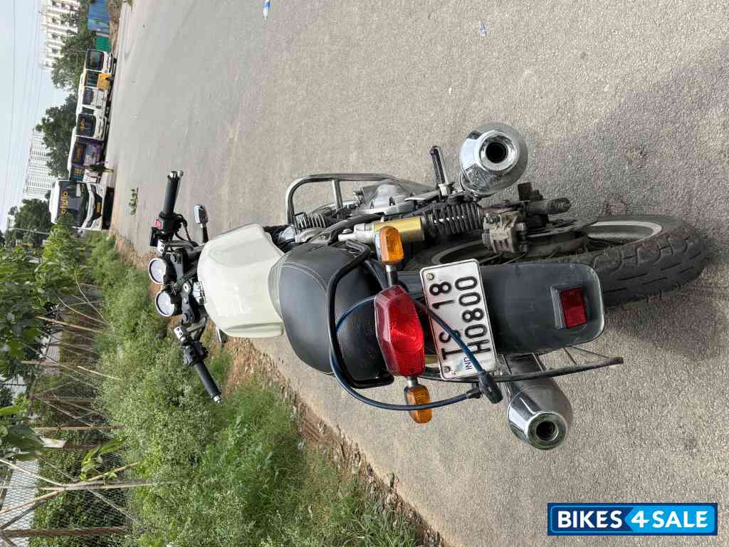 Dux Deluxe Royal Enfield Continental GT 650 Twin Dux Deluxe Royal Enfield Continental GT 650 Twin