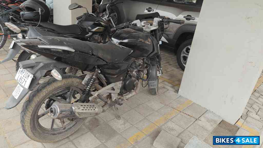 Bajaj Pulsar 180 DTSi Bajaj Pulsar 180 DTSi