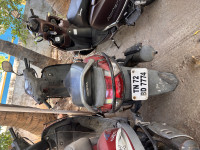 Red Honda Activa i