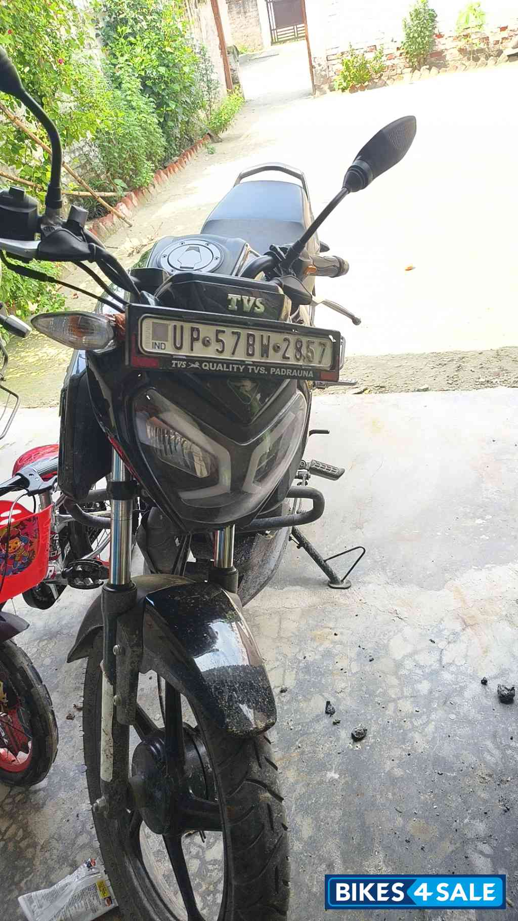 TVS Raider 125