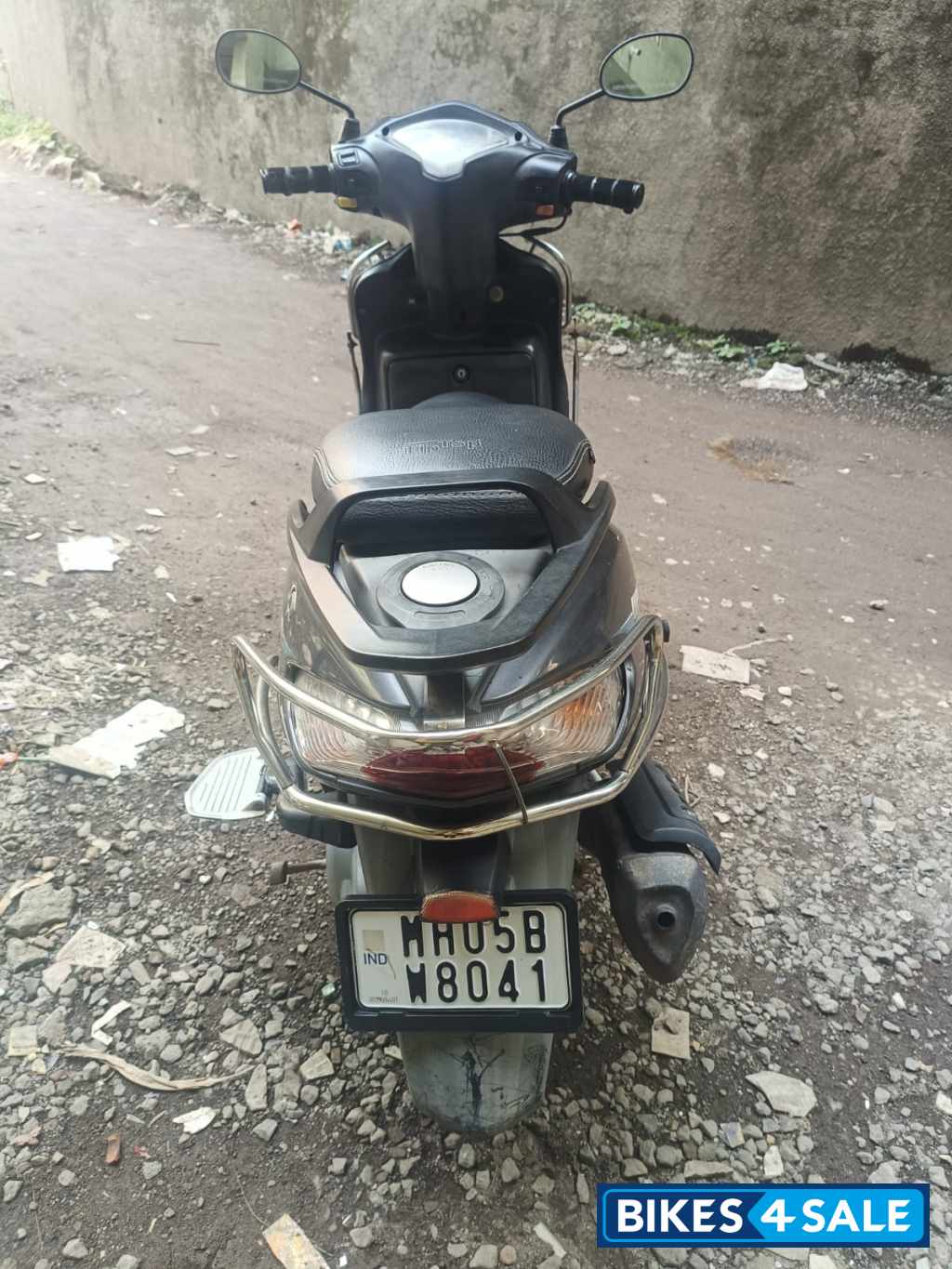 Grey TVS Wego Grey TVS Wego