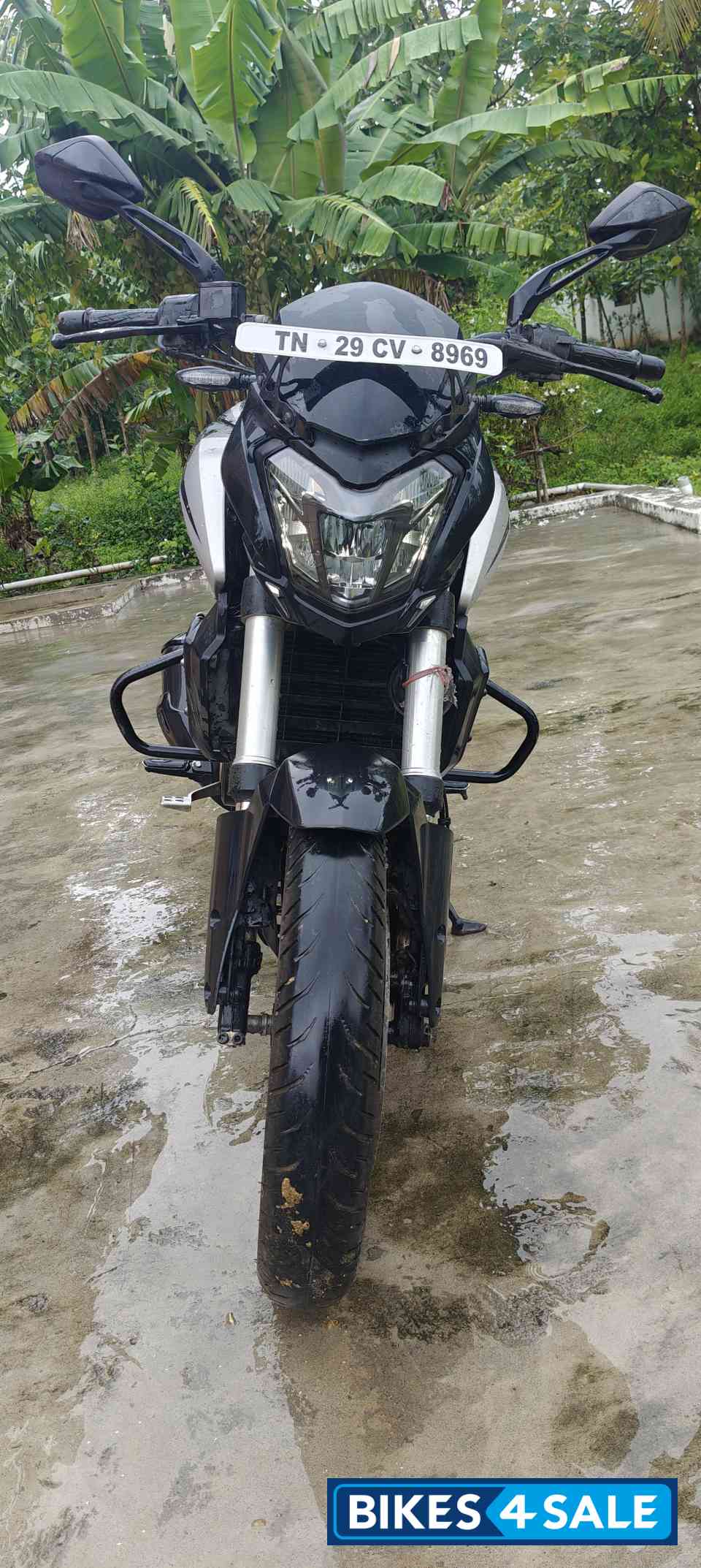 Bajaj Dominar 250