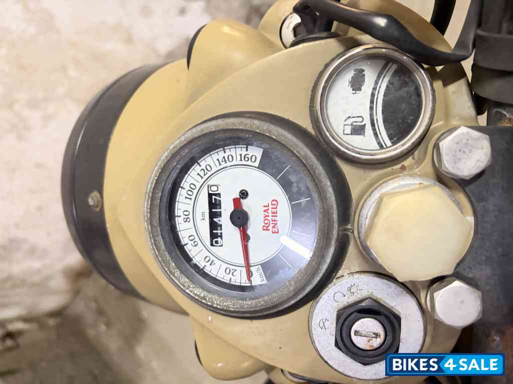 Royal Enfield Classic Desert Storm