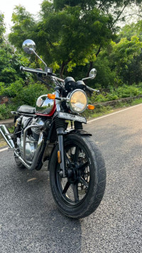 Chrome Royal Enfield 2023 Interceptor 650