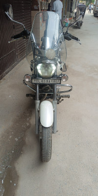 Bajaj Avenger Cruise 220