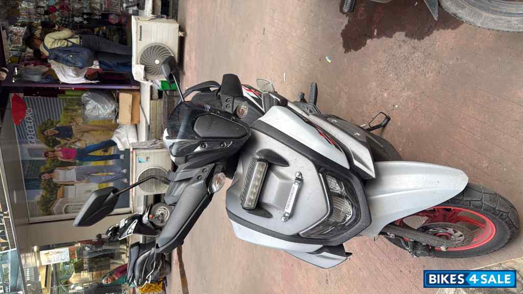 Yamaha Cygnus Ray ZR Street Rally