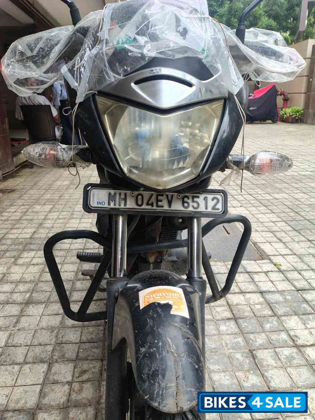Black Honda CB Unicorn