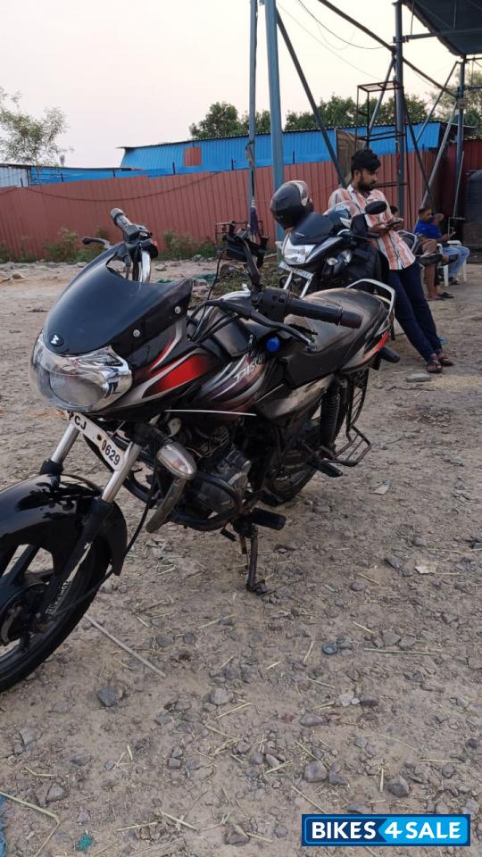 Bajaj Discover 125