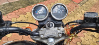 Royal Enfield Thunderbird 350