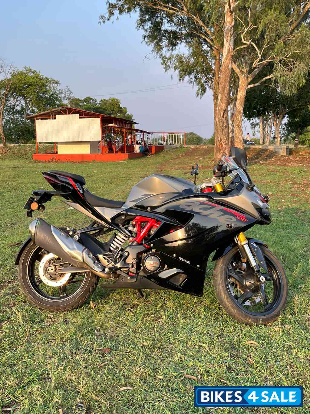 TVS Apache RR 310