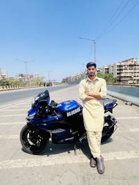 Dark Blue Yamaha R15s