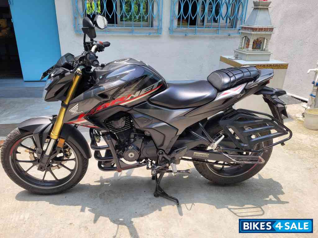Honda Hornet 2.0