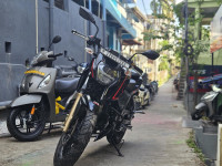 TVS Apache RTR 200 4V