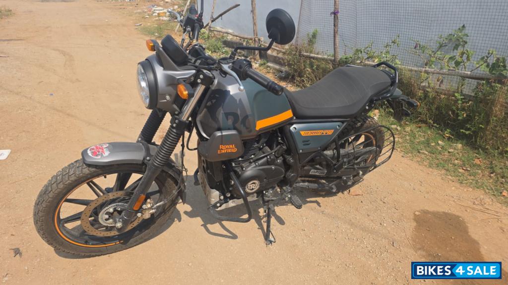 Force Grey Royal Enfield Scram 440 Force Grey Royal Enfield Scram 440