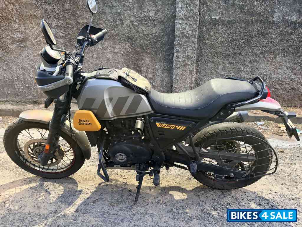 Graphite Yellow Royal Enfield Scram 411