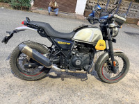 Graphite Yellow Royal Enfield Scram 411