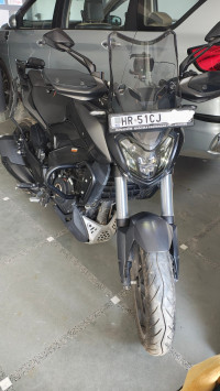 Metalic Grey Bajaj Dominar 400 ABS BS6