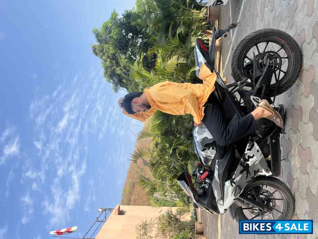 Yamaha YZF R15 V3