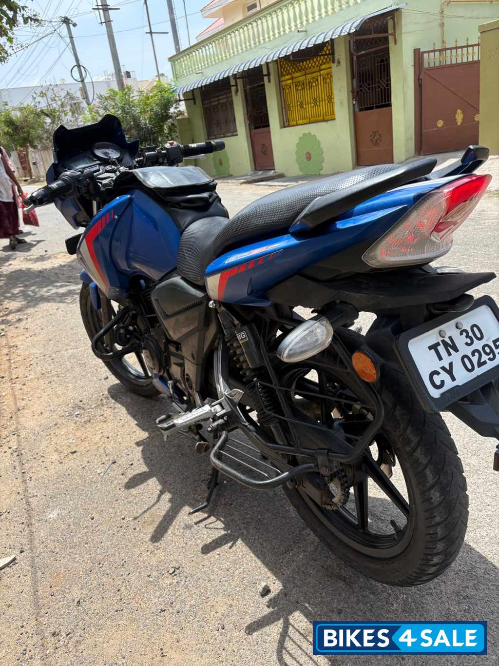 Blue TVS Apache RTR 160 2020 Blue TVS Apache RTR 160 2020
