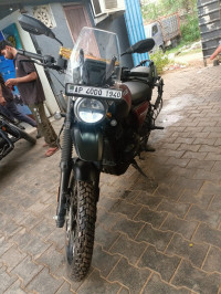 Yezdi Adventure Gloss 2024 2024 Model