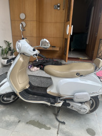 Vespa VX 125
