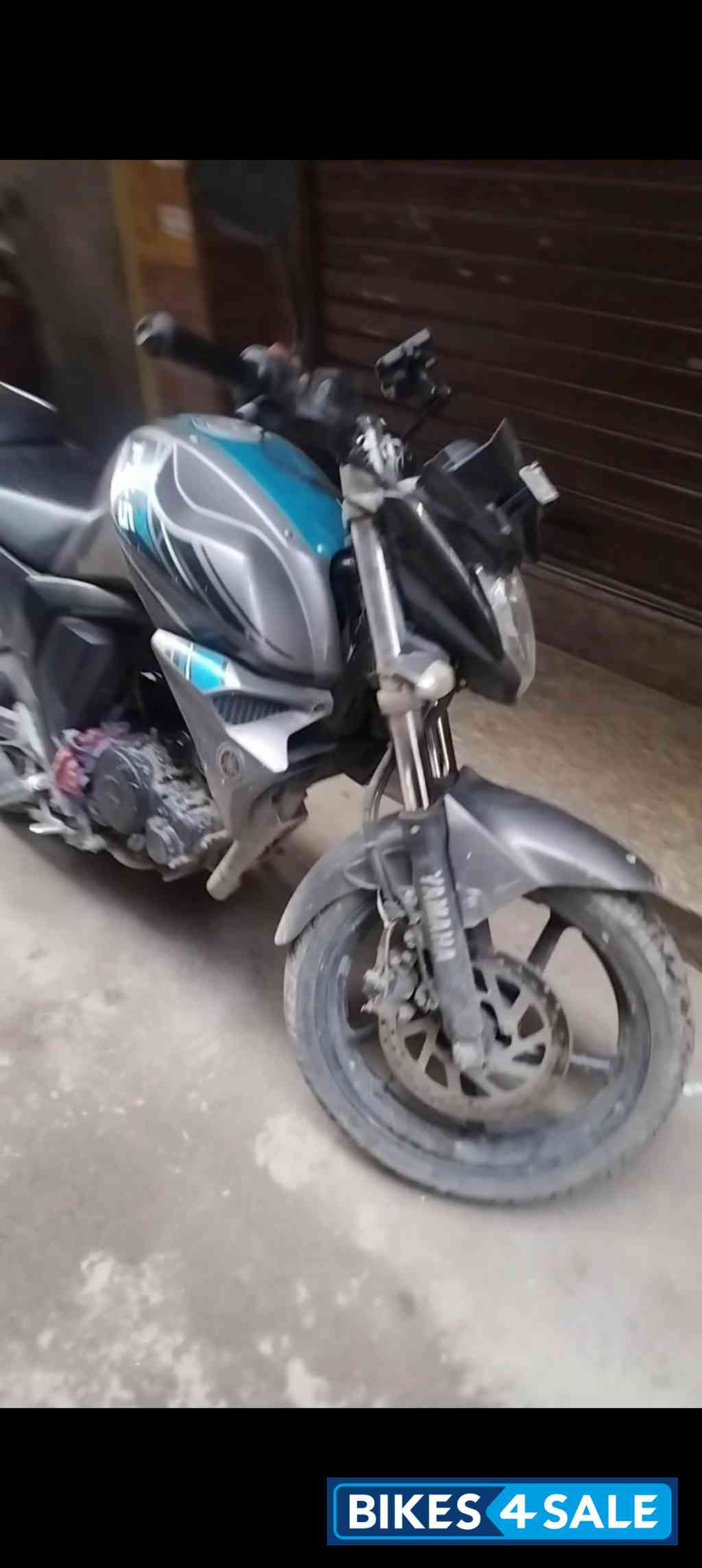Grey And Blue Yamaha FZ-S FI V2