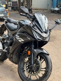 Black Hero Karizma XMR