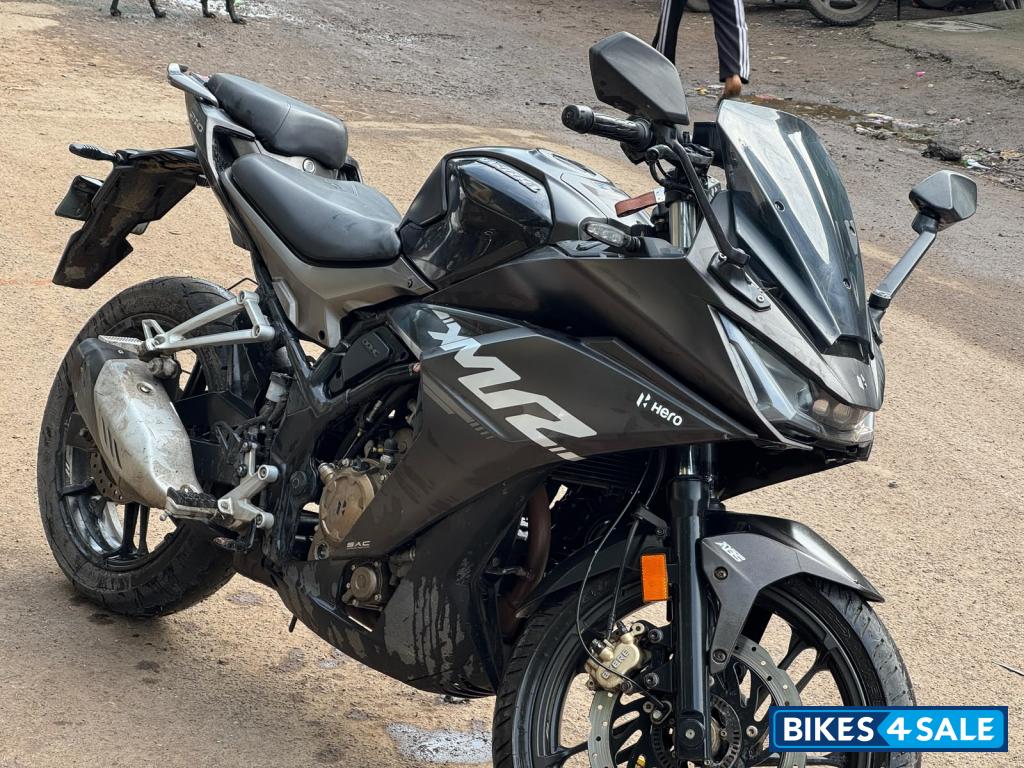 Black Hero Karizma XMR Black Hero Karizma XMR