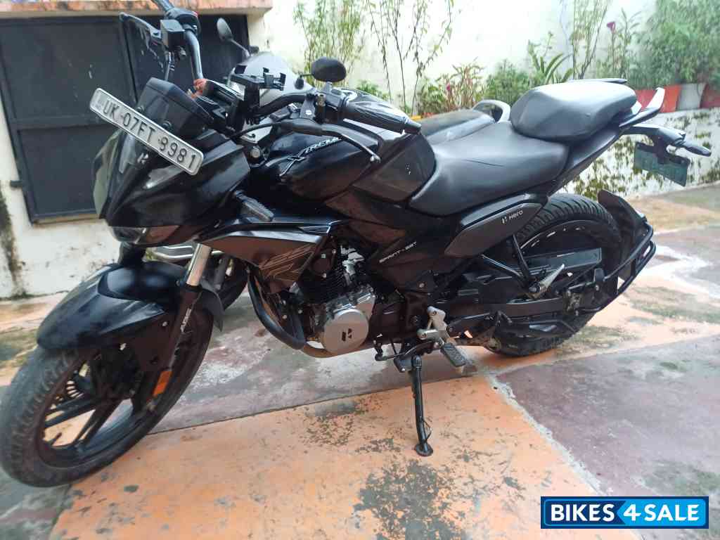 Black Hero Xtreme 160R 2024 Edition